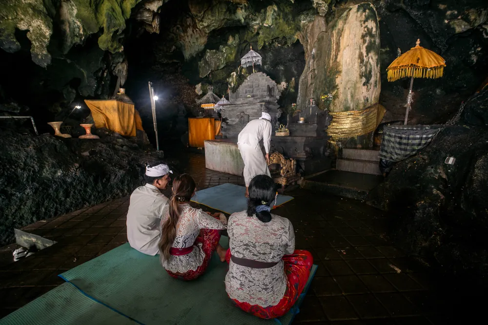 Sacred Cave Purification Journey – photo 3