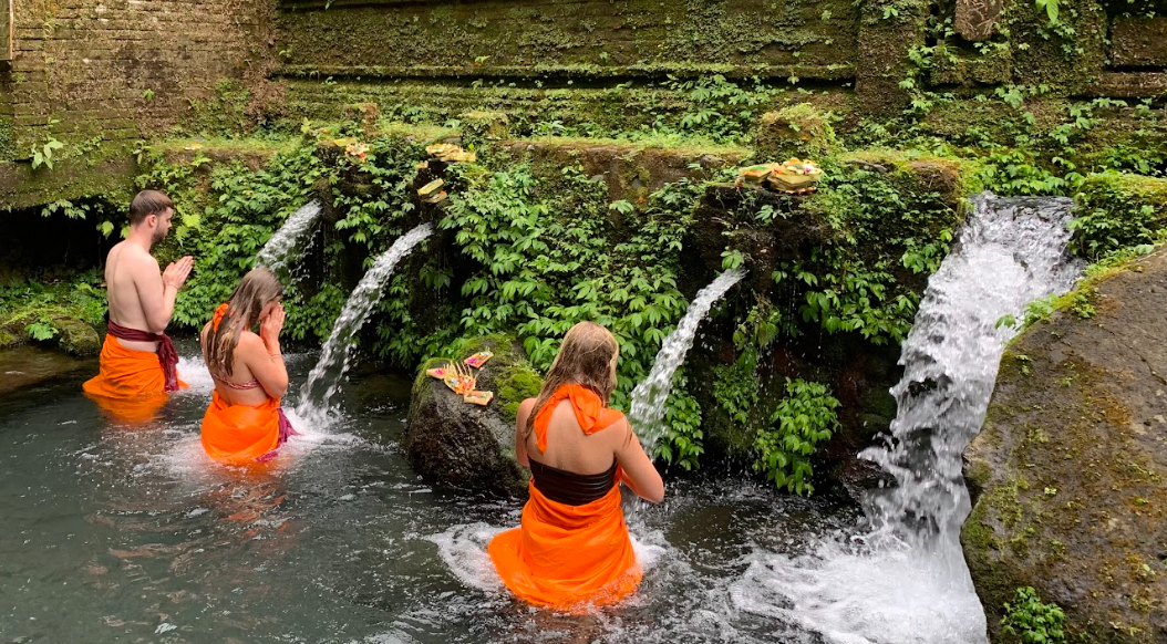 Five Pillar Experiences Blog Background