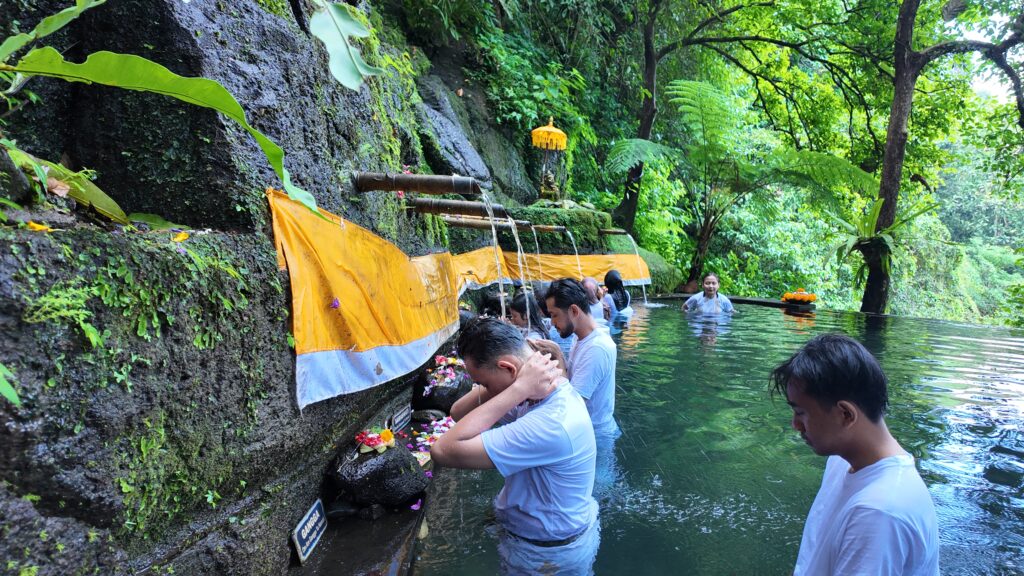 My Experience of Melukat at Taman Beji Samuan