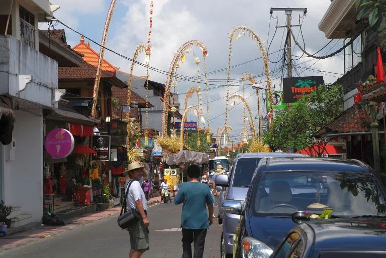 Galungan and Kuningan 2026: What You’ll See in Bali on 17 and 27 June