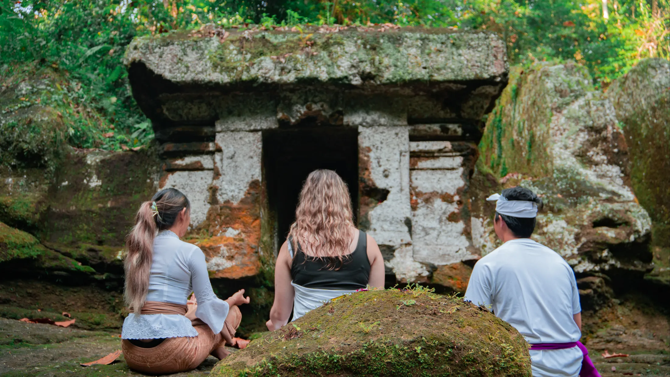 Melukat in Bali: What Happens at a Water Purification and How to Join Respectfully